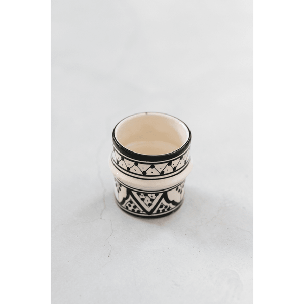 כוס אספרסו פרחים - שחור - עיצוב בסגנון מרוקאי