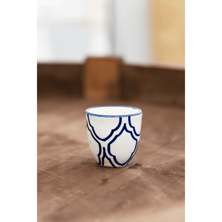 כוס אספרסו סהרה - פרח כחול - עיצוב בסגנון מרוקאי