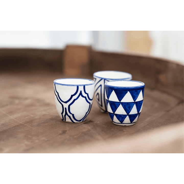 כוס אספרסו סהרה - משולשים כחול - עיצוב בסגנון מרוקאי